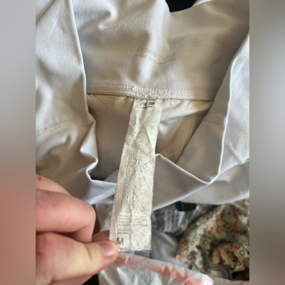 Fabletics - Athletic Leggings - Picture 2 of 4